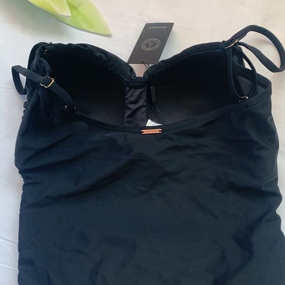 ⭐️RELLECIGA Tummy Control One Piece Swimsuit⭐️ - Picture 8 of 9